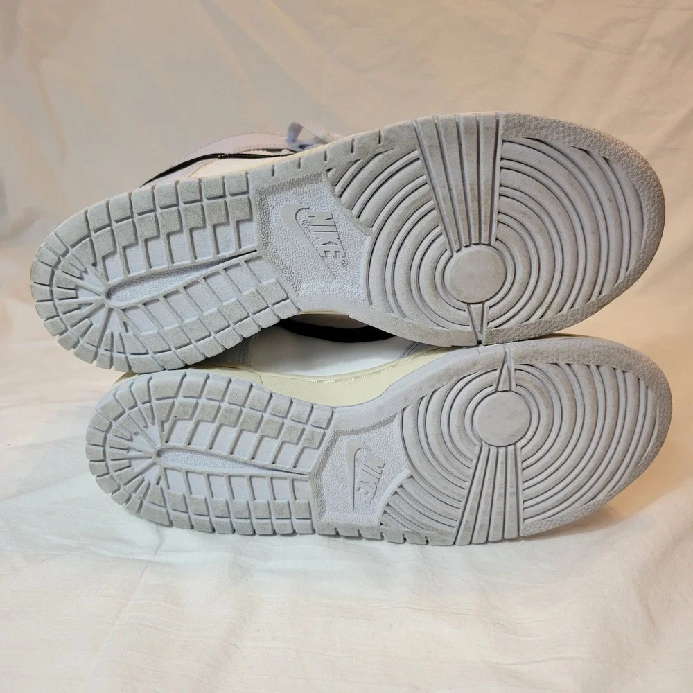 Nike Dunk High Aluminum DB2179-110 Size Boys‎ 7Y / Women Size 8.5 Pre-owned